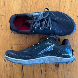 Altra Superior trail running shoes